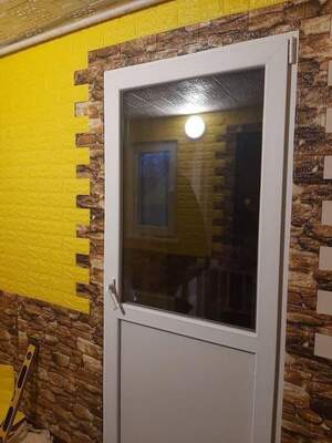 Декоративная 3D панель самоклейка под кирпич Желтый 700x770x5мм